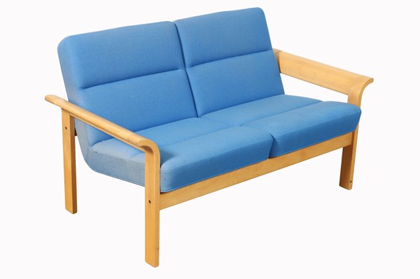 Lot 94 - DANISH LOUNGE
