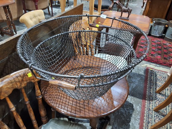 Lot 144 - WOOD BASKET