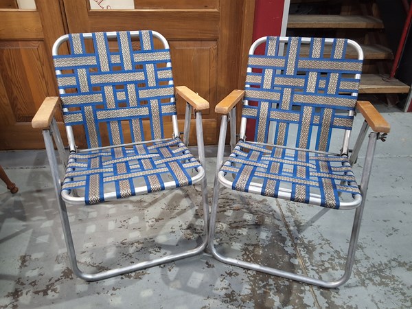 Lot 400 - GARDEN CHAIRS