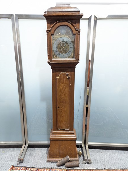 Lot 47 - LONG CASE CLOCK