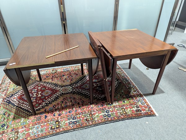 Lot 390 - DROPSIDE TABLES