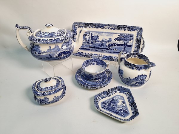 Lot 1129 - SPODE