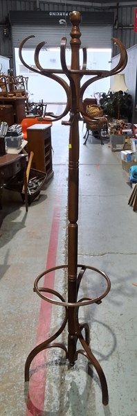Lot 110 - COAT STAND