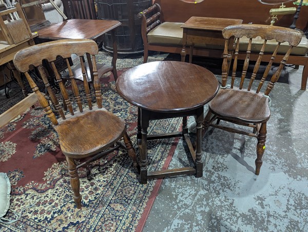 Lot 143 - PARLOUR SETTING