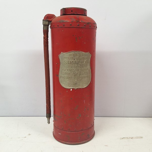 Lot 408 - FIRE EXTINGUISHER
