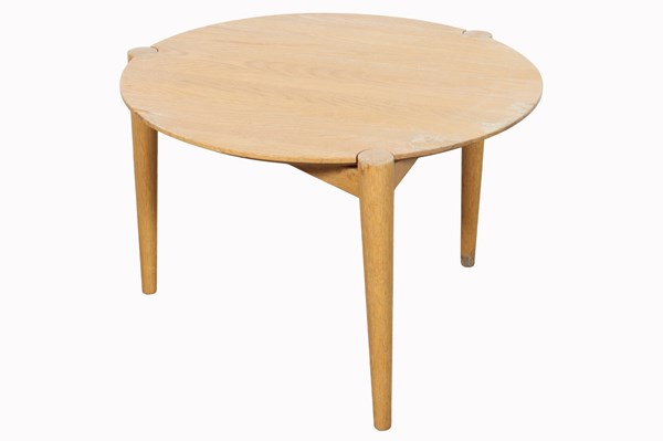 Lot 101 - D102 SØS COFFEE TABLE
