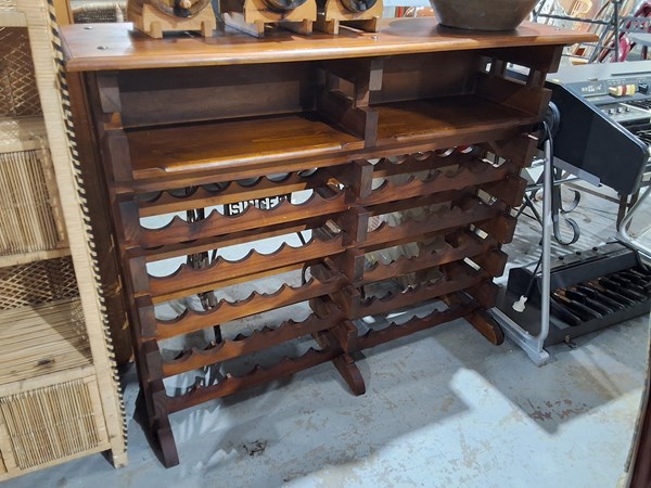 Lot 310 - WINE RACK