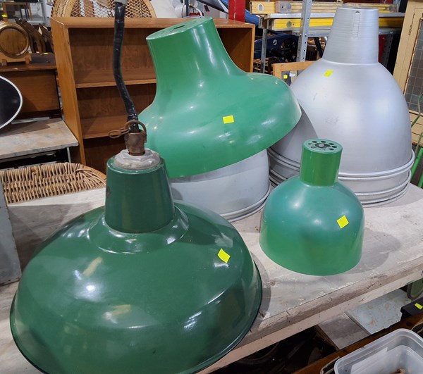 Lot 295 - INDUSTRIAL LIGHT SHADES