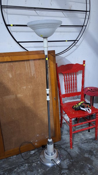 Lot 399 - STANDARD LAMP