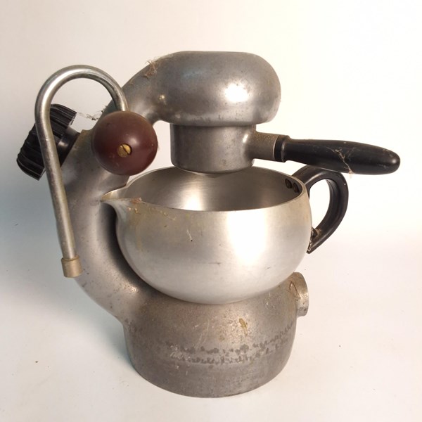 Lot 1211 - ATOMIC COFFEE MAKER