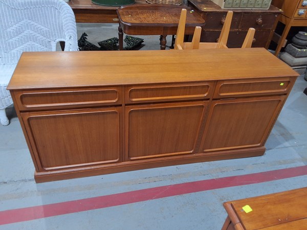 Lot 371 - SIDEBOARD