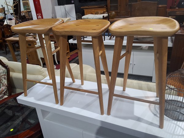 Lot 220 - BAR STOOLS