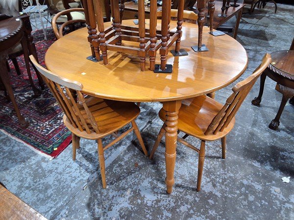 Lot 76 - DINING FURNITURE