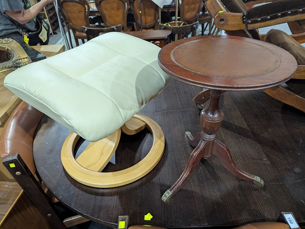 Lot 191 - FOOTSTOOL AND TABLE
