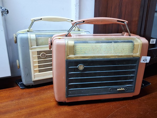 Lot 428 - PORTABLE RADIOS