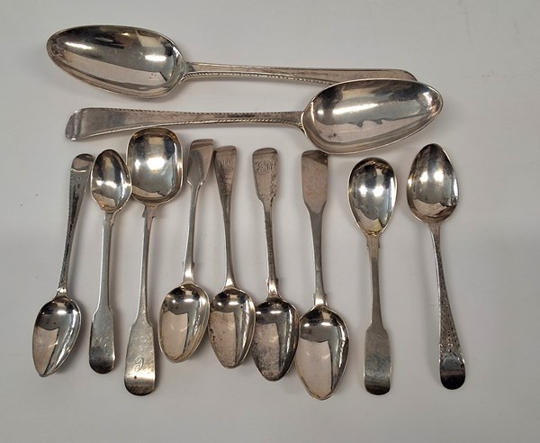 Lot 1062 - FLATWARE