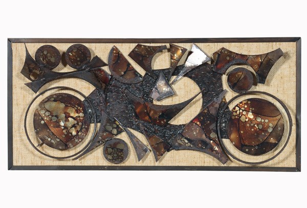 Lot 87 - WALL DECOR