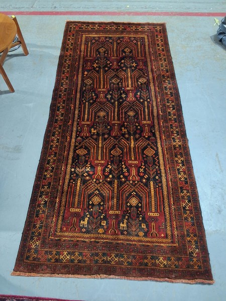 Lot 405 - PERSIAN RUG