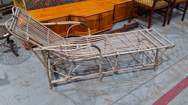 Lot 329 - SUN LOUNGE