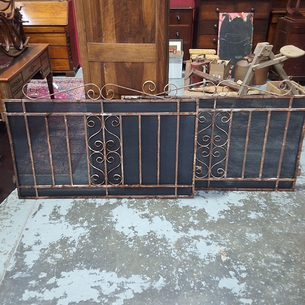 Lot 450 - DRIVEWAY GATES