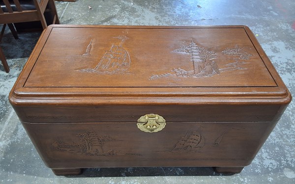 Lot 135 - CAMPHOR WOOD CHEST
