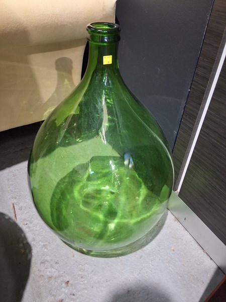 Lot 386 - CARBOY