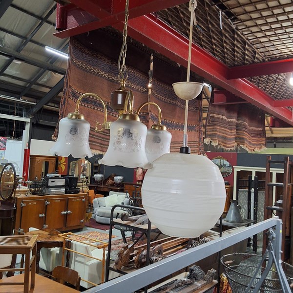 Lot 55 - CEILING LIGHTS