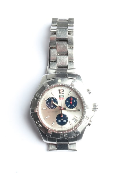 Lot 1051 - TAG HEUER