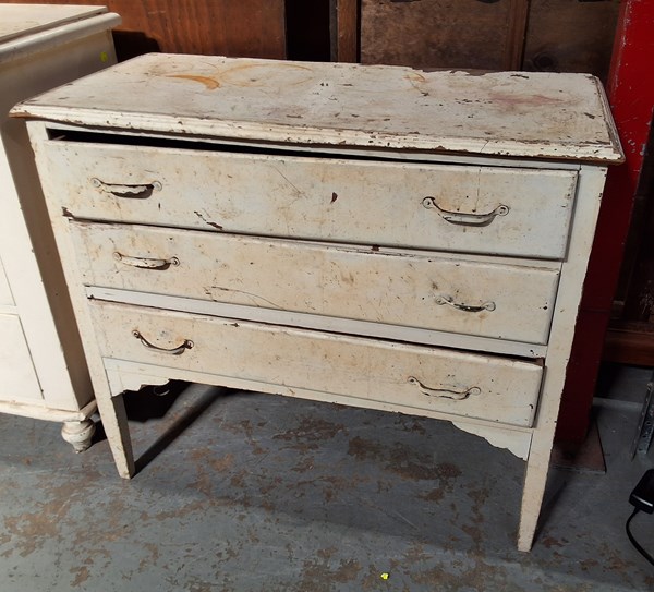 Lot 287 - RUSTIC DRESSER