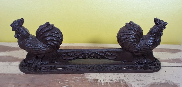 Lot 203 - BOOT SCRAPER