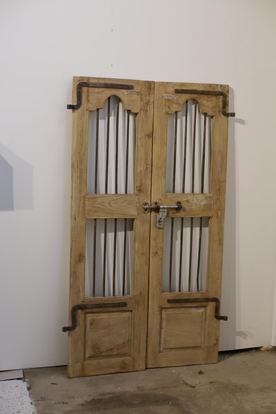 Lot 63 - GATES