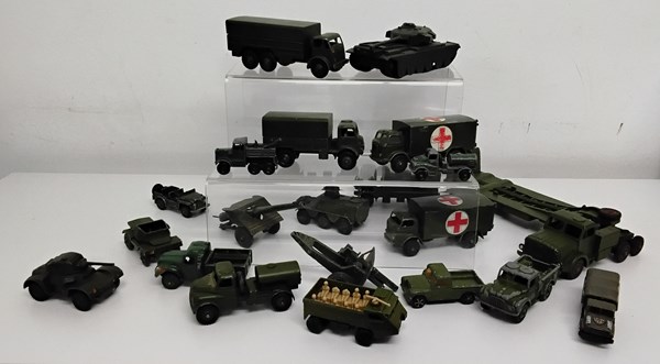 Lot 1358 - MILITARY VEHICLES