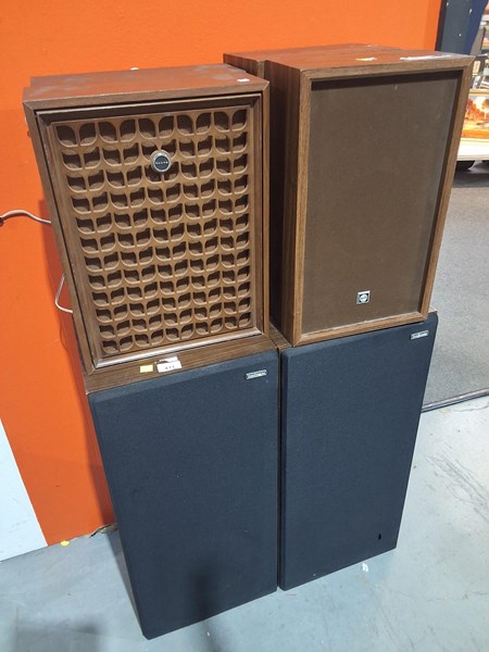Lot 340 - SPEAKERS