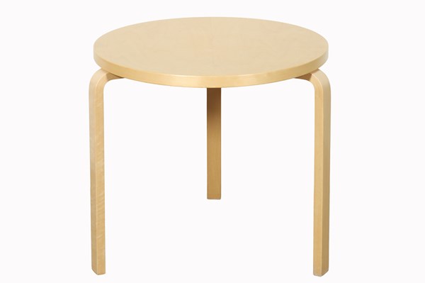 Lot 63 - 90A ALTO TABLE