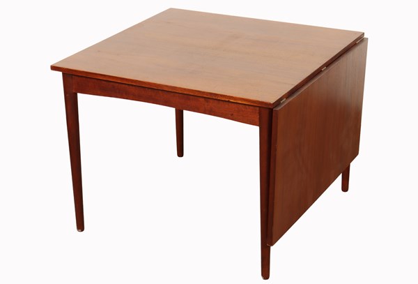 Lot 38 - DROPSIDE TABLE