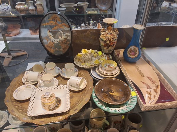Lot 1187 - PRETTY CHINA