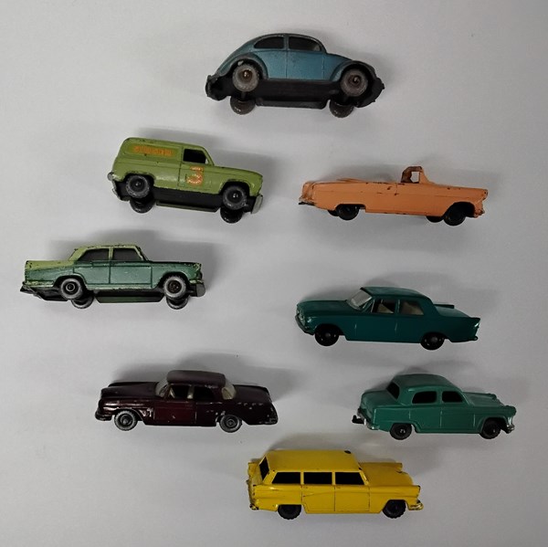 Lot 1174 - COLLECTABLE CARS