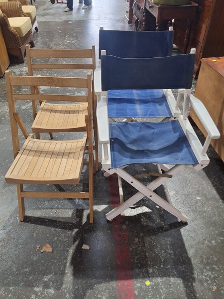 Lot 339 - FOLDING CHAIRS