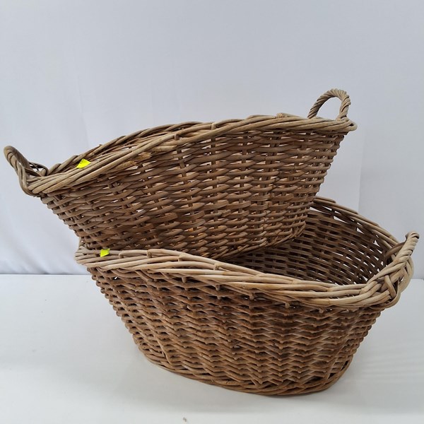 Lot 1371 - BASKETS