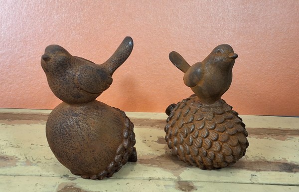 Lot 70 - BIRD ORNAMENTS