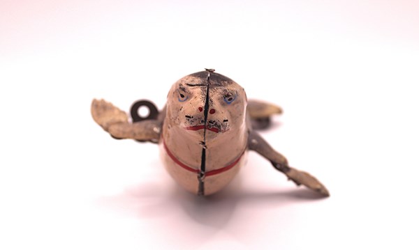 Lot 38 - LEHMANN TOY PERFORMING SEAL