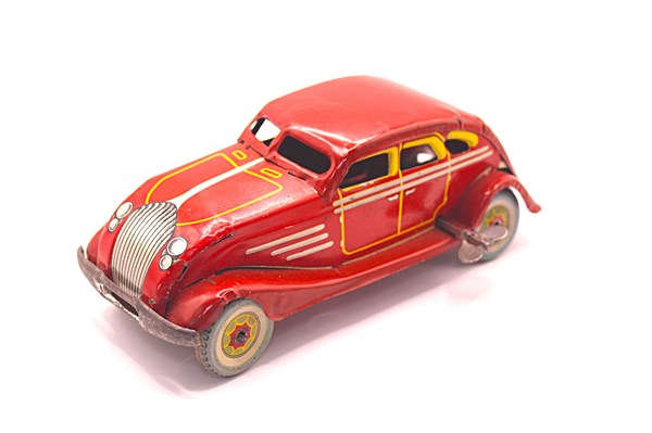 Lot 10 - KT TIN TOY SALOON CAR