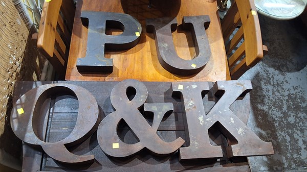 Lot 130 - LETTERS