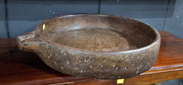 Lot 188 - BIRD BATH