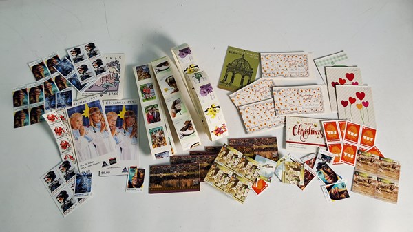 Lot 1093 - STAMPS