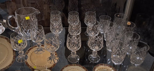 Lot 1171 - CRYSTAL WARES