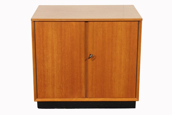 Lot 43 - TEAK RECORD CABINET