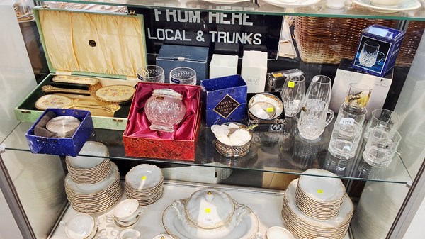 Lot 1397 - CRYSTAL HOMEWARES