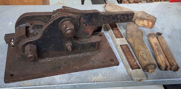 Lot 280 - FARRIERS LOT
