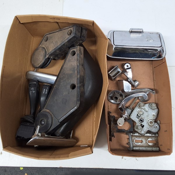 Lot 1279 - HOLDEN PARTS